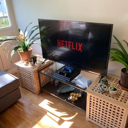 Garden Beautiful Cozy Flat , Recent Decorated. Apartment ลอนดอน ภายนอก รูปภาพ