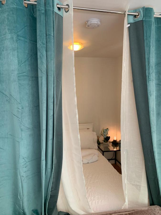 Garden Beautiful Cozy Flat , Recent Decorated. Apartment ลอนดอน ภายนอก รูปภาพ