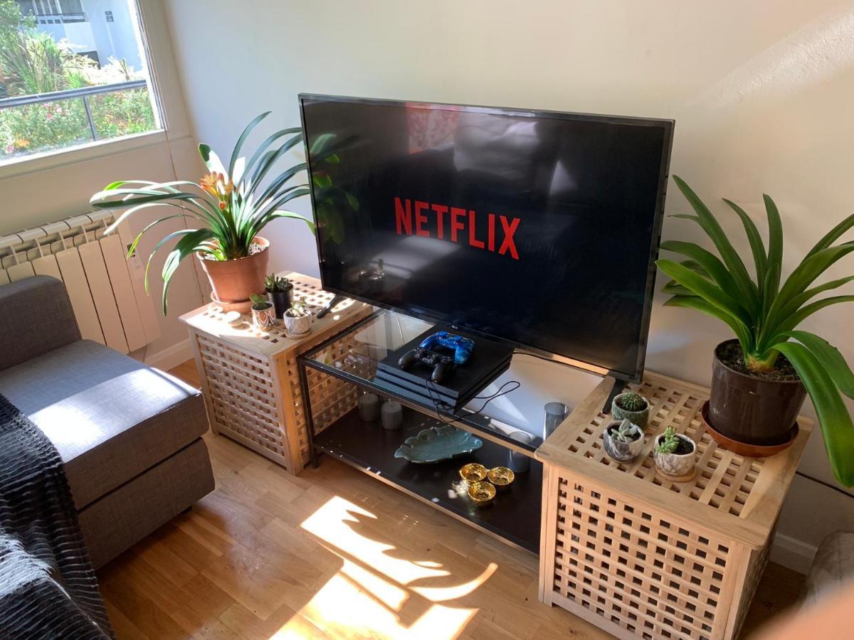 Garden Beautiful Cozy Flat , Recent Decorated. Apartment ลอนดอน ภายนอก รูปภาพ